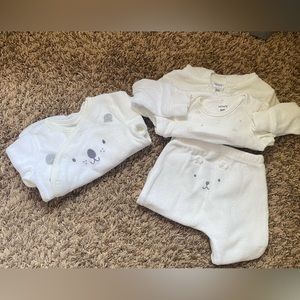 CARTERS BABY OUTFITS